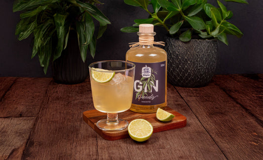 🌿 Stressed Out: Der kräuterfrische Kick mit Chartreuse & Hanfnote 🍋