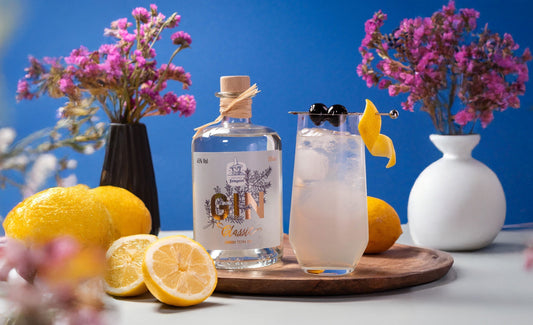 🍋✨ Erfrischung pur: Der Tom Collins! ✨🍒