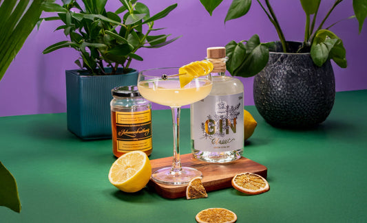 🔥 Bee Sting Cocktail – Süß, scharf & unwiderstehlich lecker mit Dresdner Feingeist Gin! 🌶️🍯